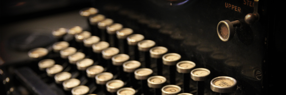 Pint Size Chat - Typewriter